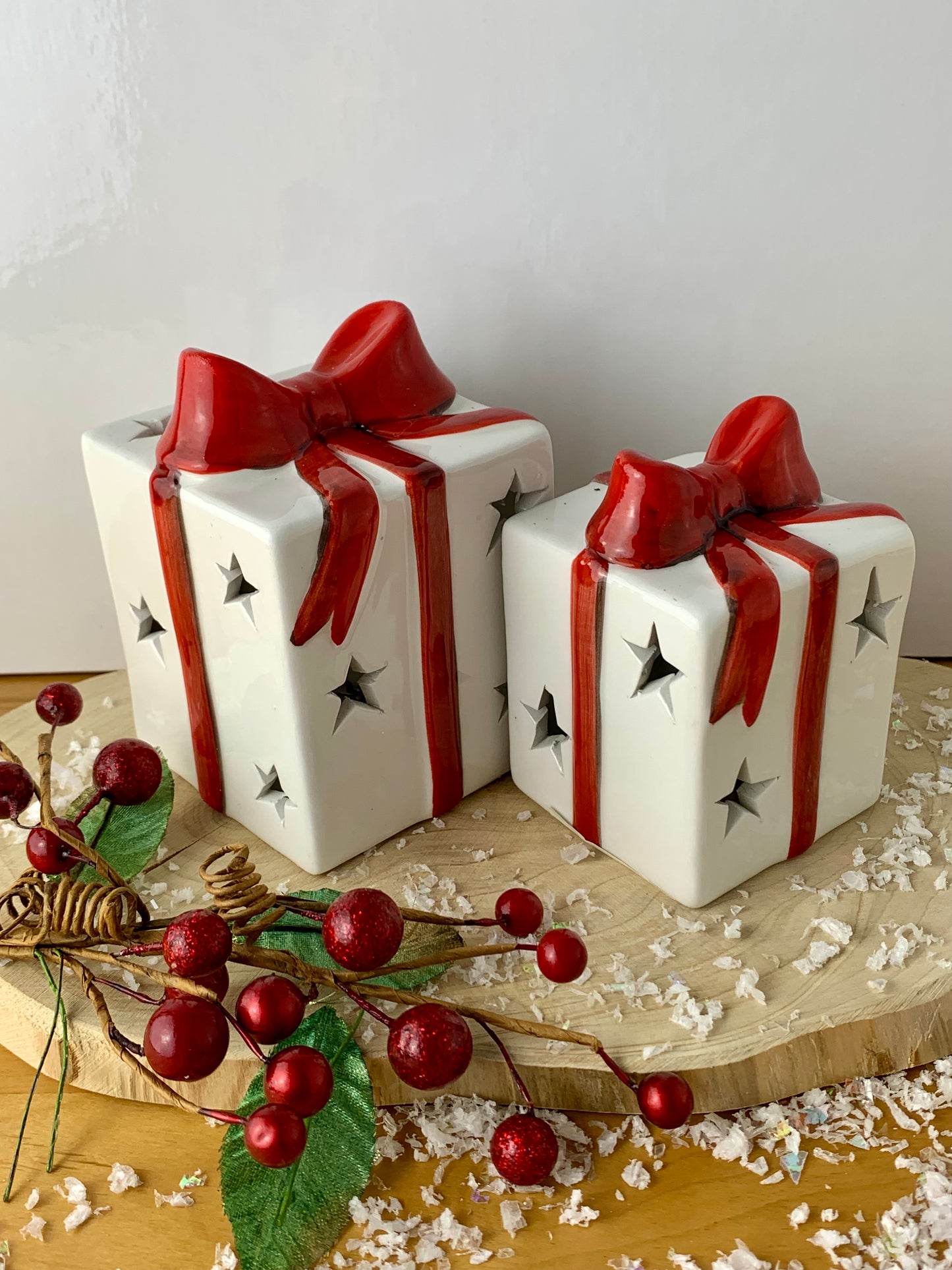 Red & White Christmas LED Parcel - Small & Large