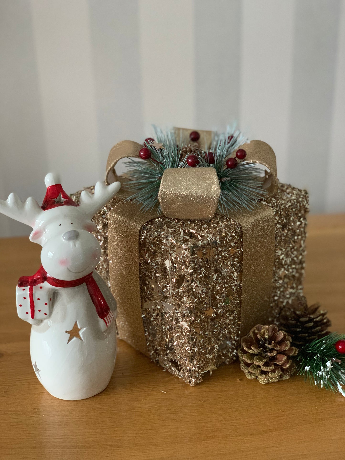 Christmas Parcel Gold