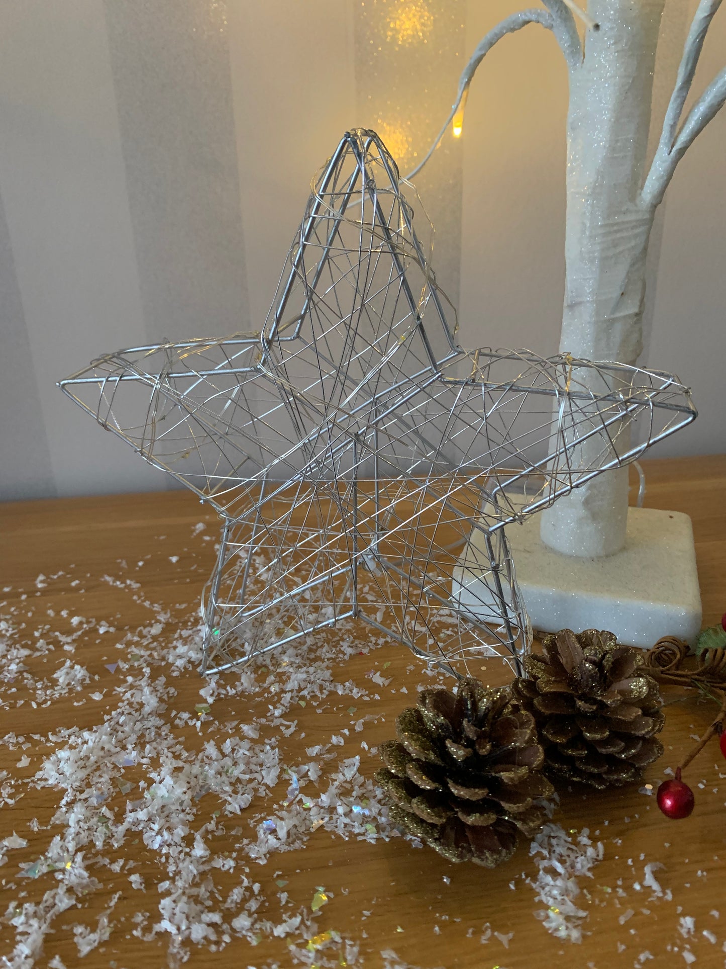Light up Wire Star - Small