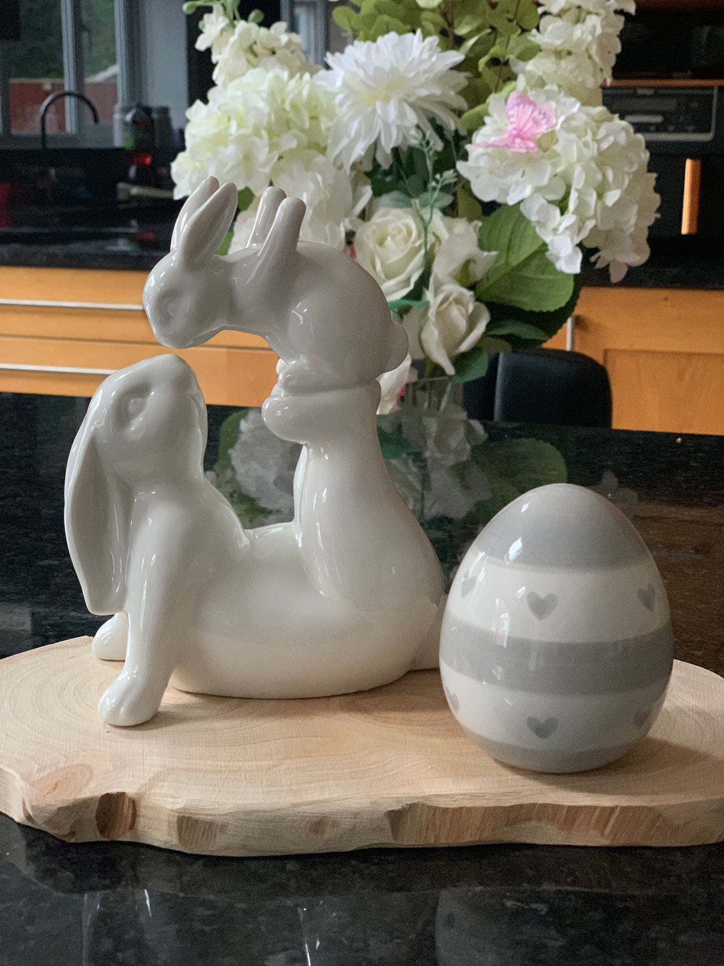 Ceramic heart egg