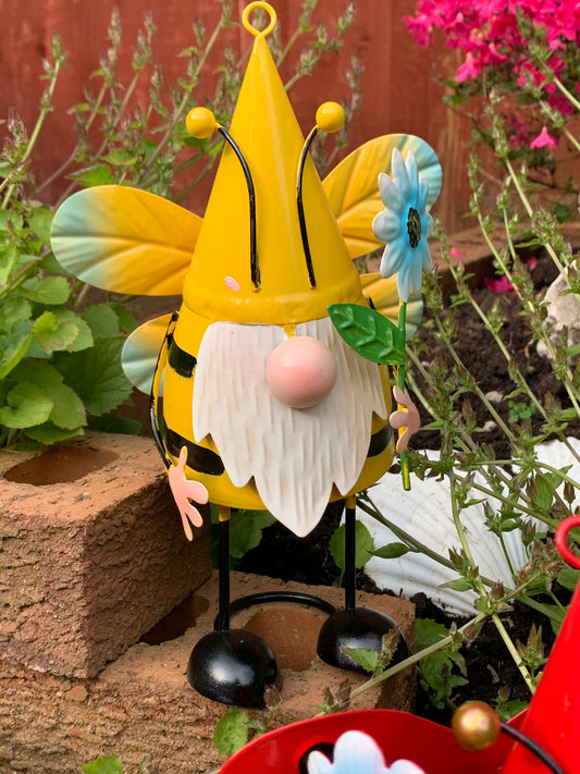 Bright Eyes Metal Medium Bumble Bee Gnome