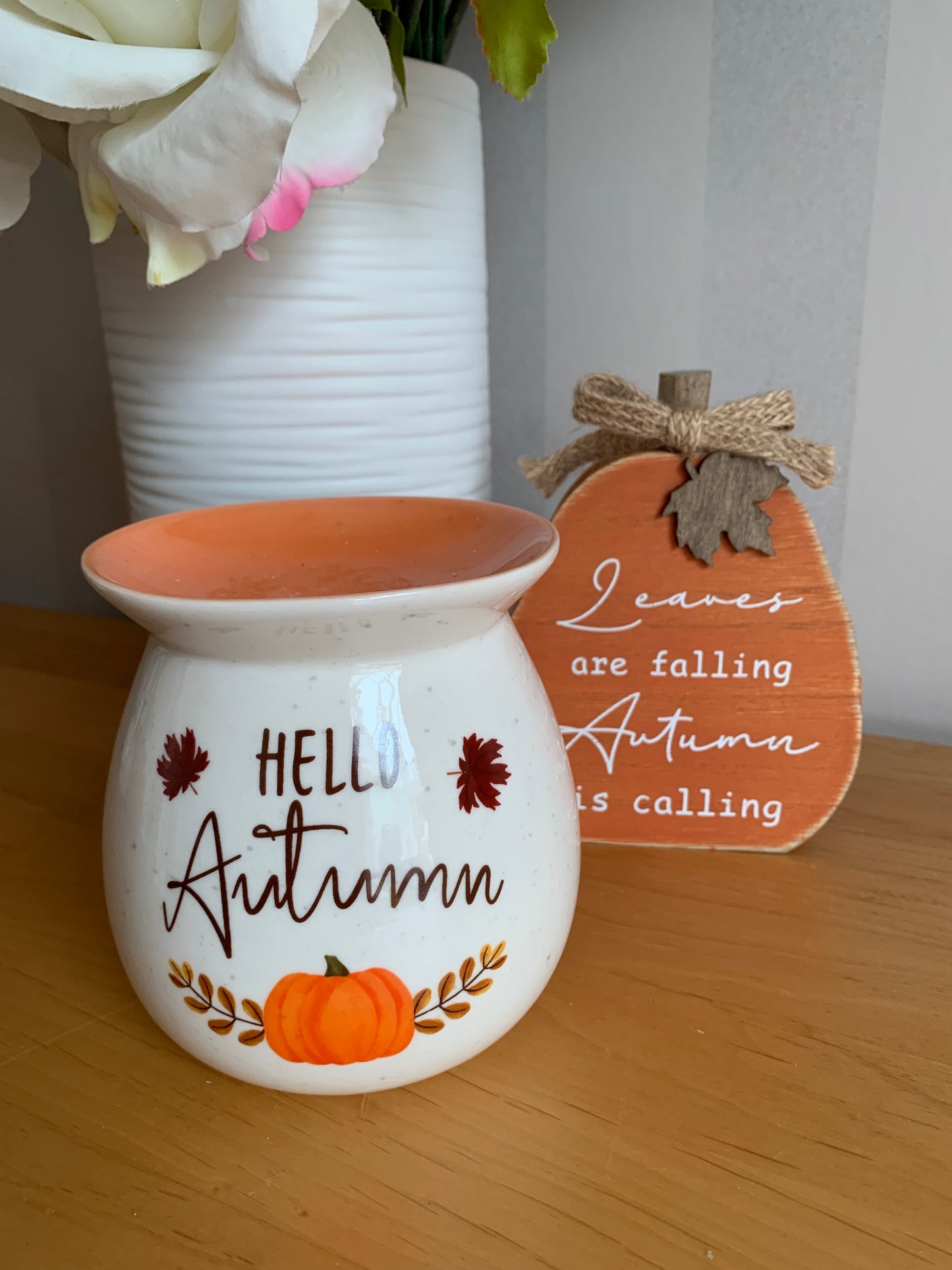 Autumn Leaves Falling 3D Orange Pumpkin Block