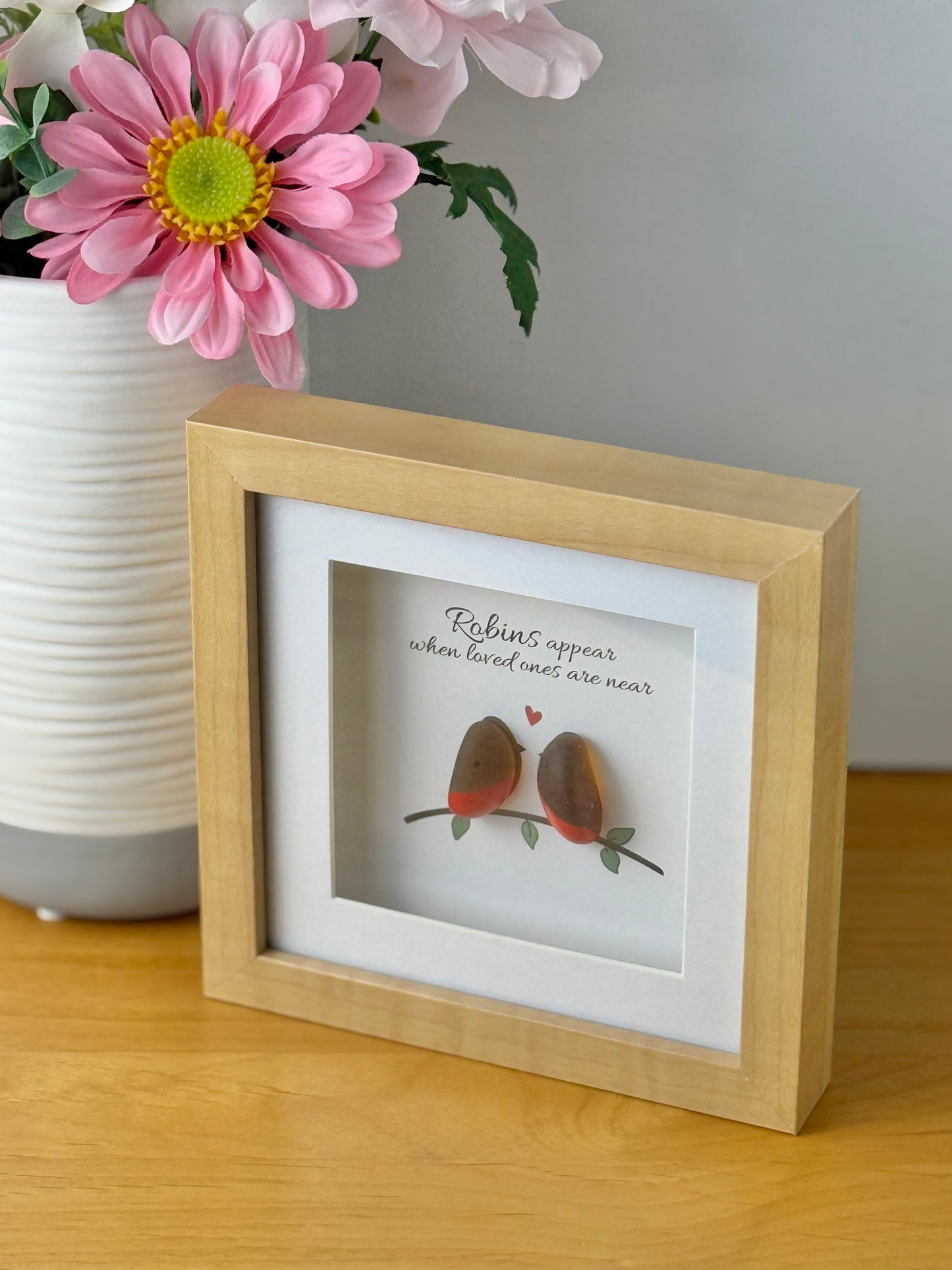 Pebble Frame - Robins appear when loved ones are near