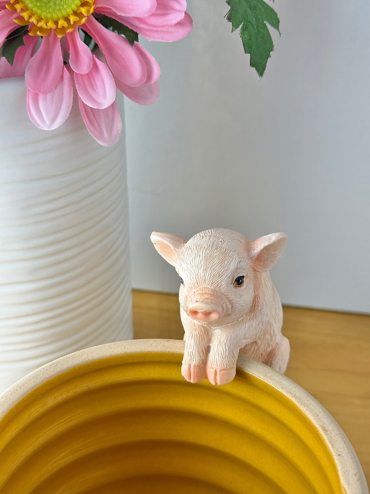 Pink Pig Plant Pot Hanger