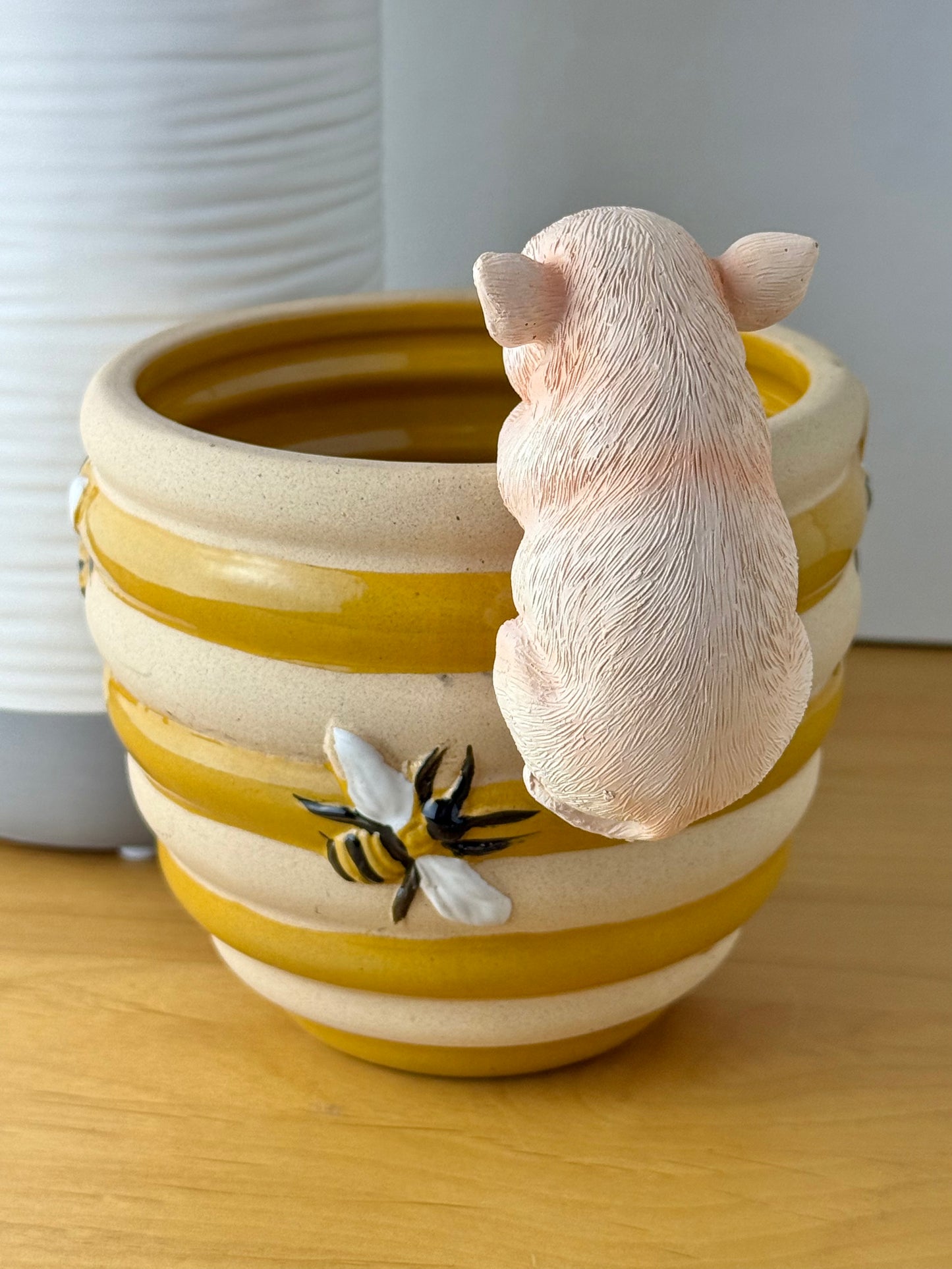Pink Pig Plant Pot Hanger