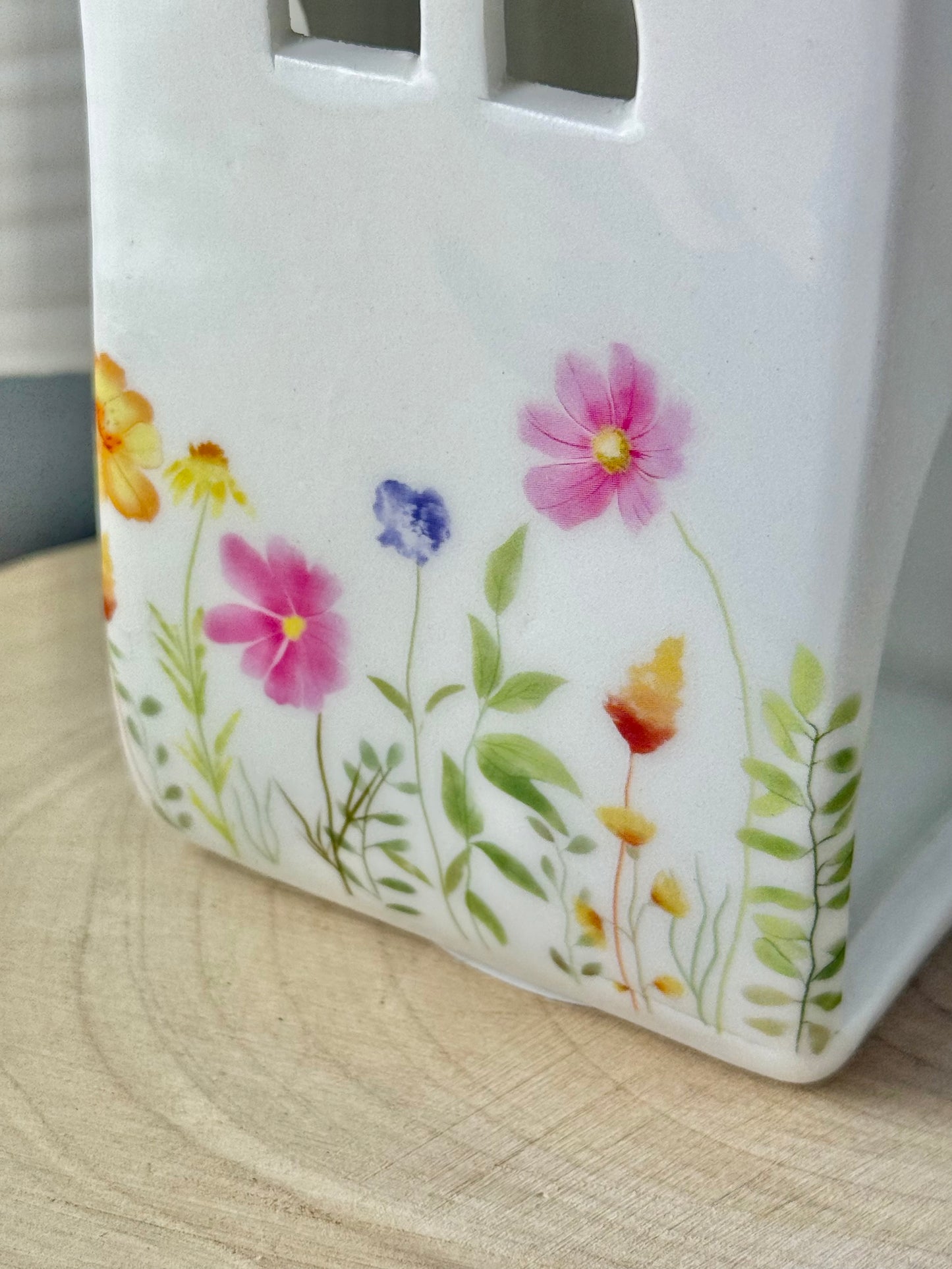 Meadow House Pink Tealight Holder - 2 sizes