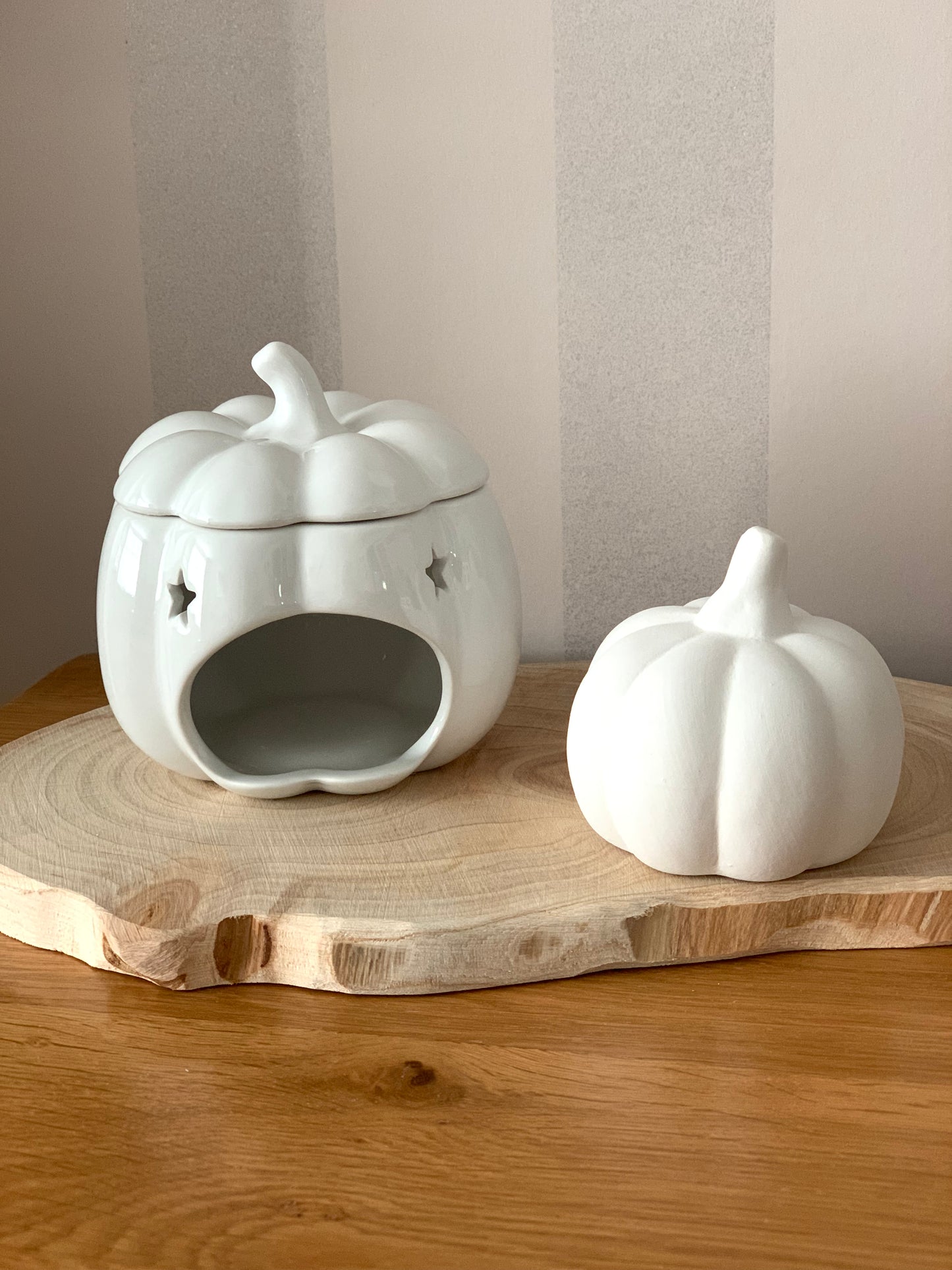 White Pumpkin Oil Burner