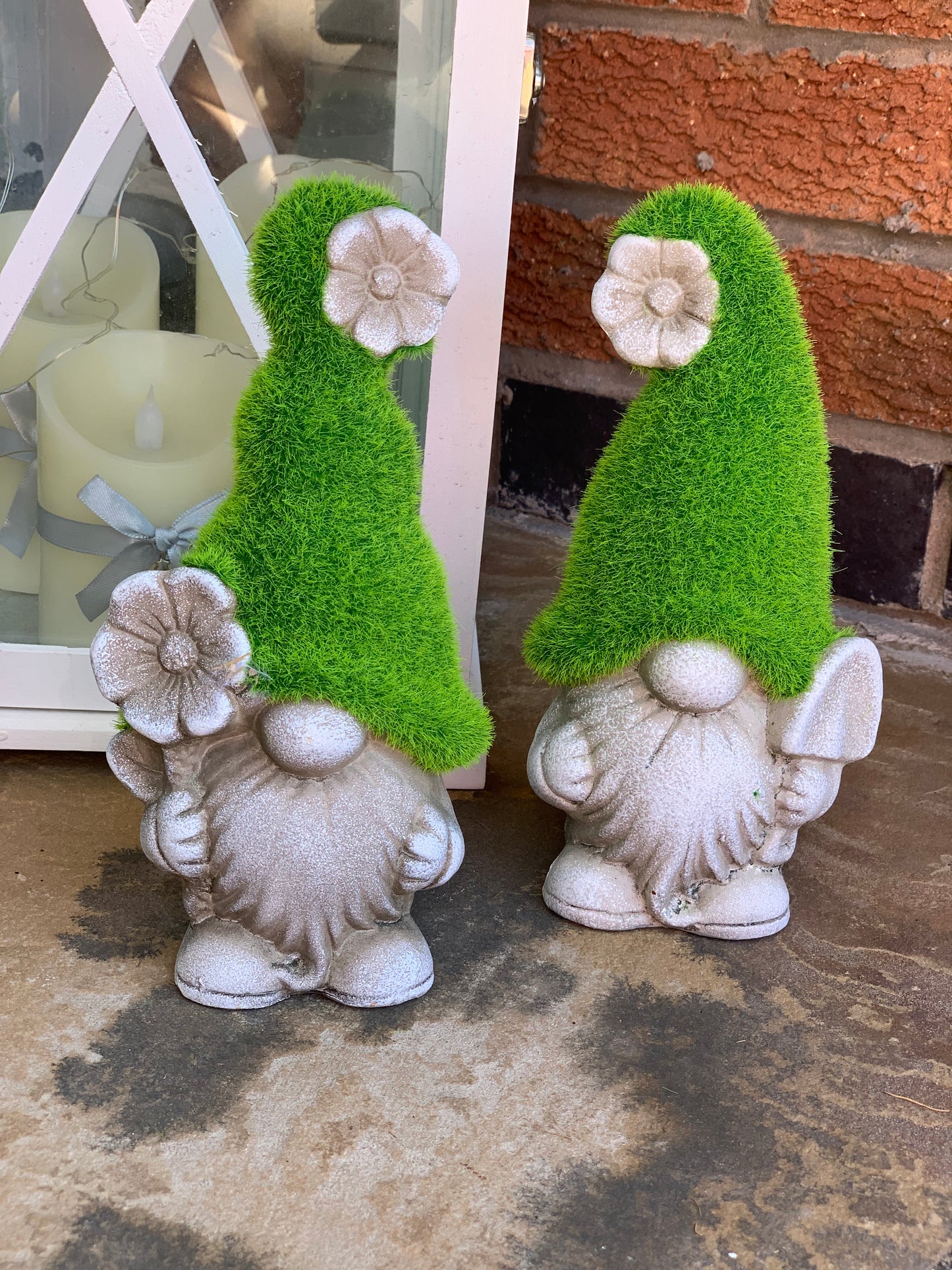 Grassy Gonk with flower - Small & Medium