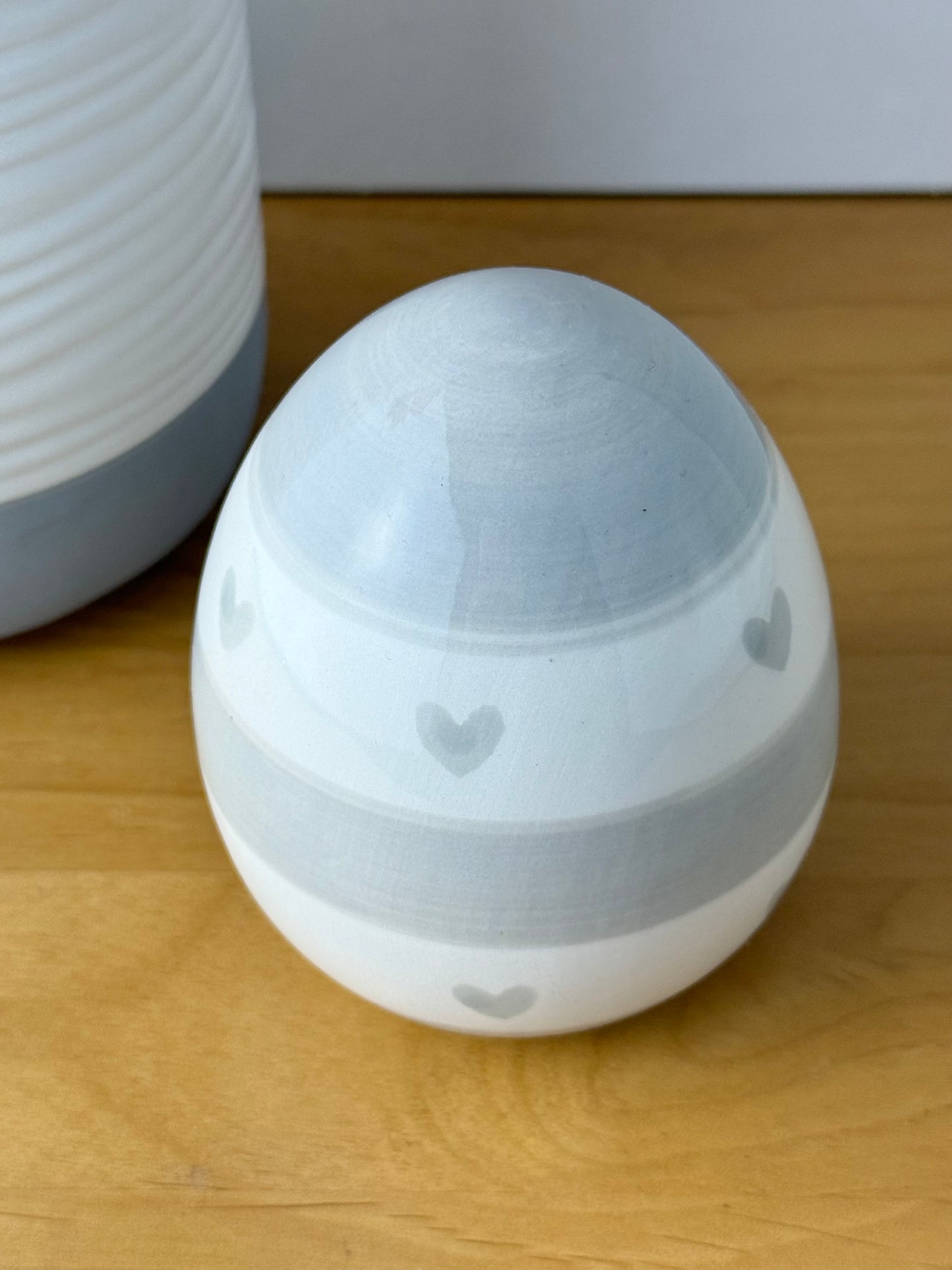 Ceramic heart egg
