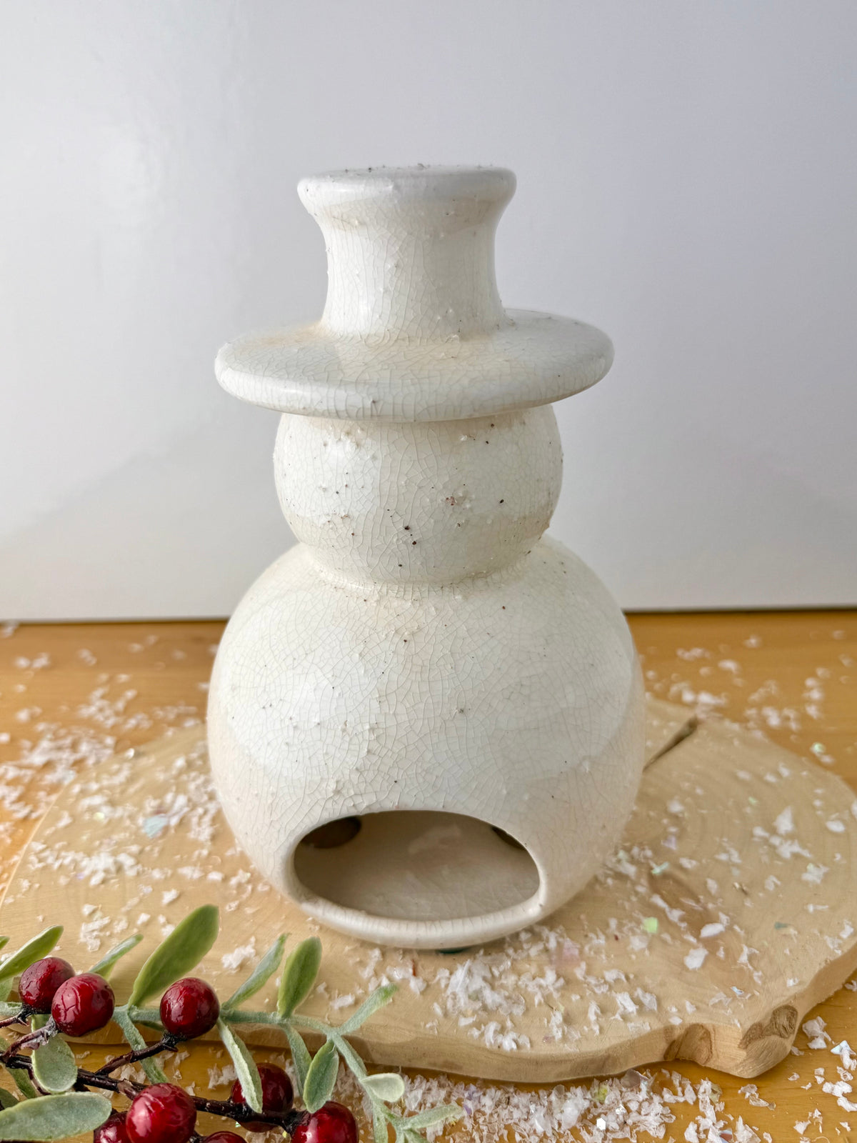 White Stoneware Snowman T-Light Holder