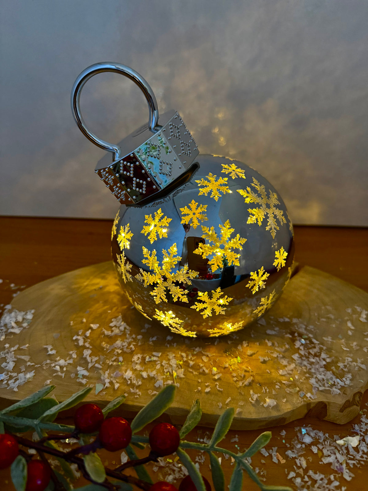 Christmas Light up Bauble - Silver