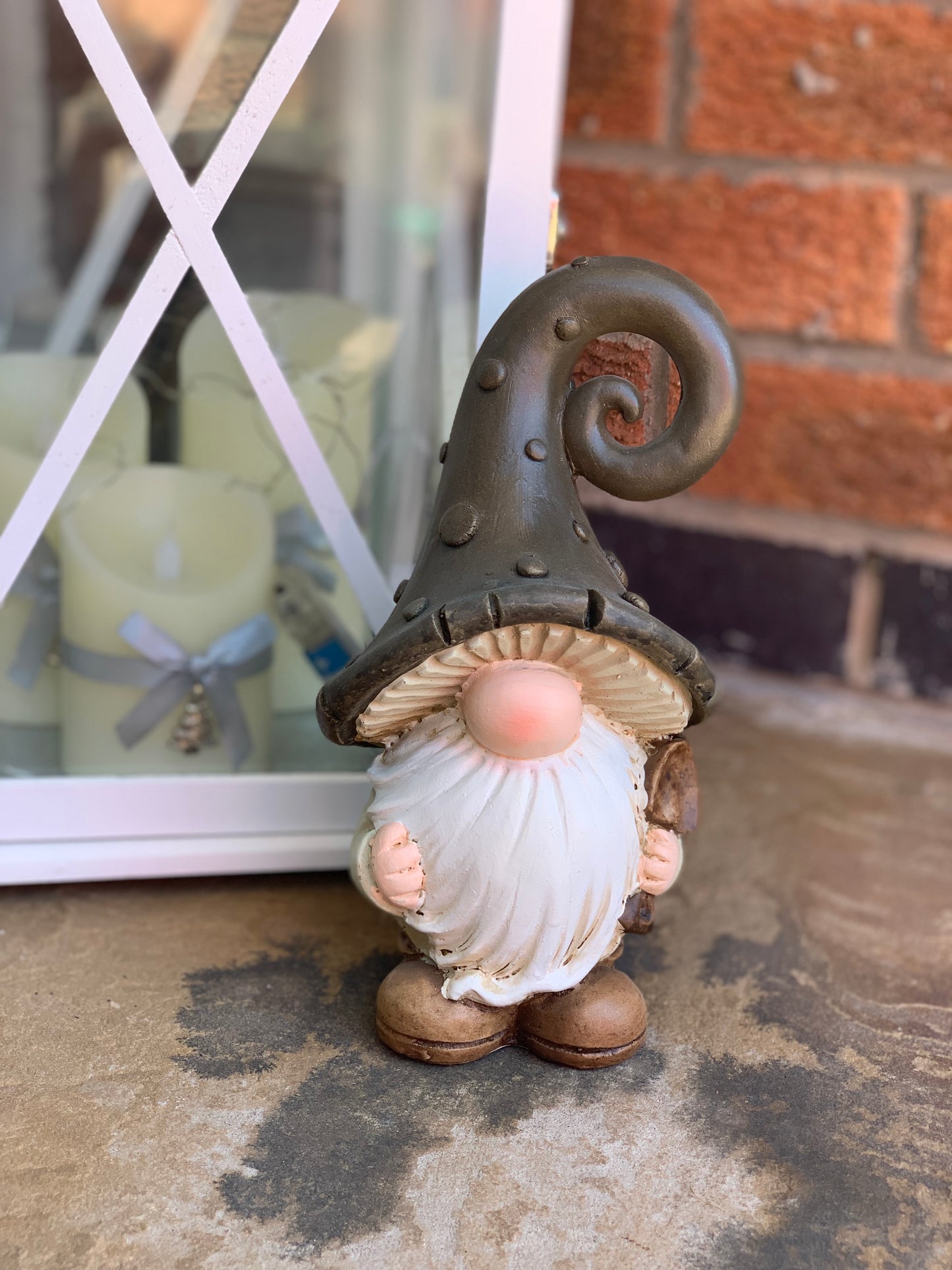 Magic Mushroom Gonk with trowel - Medium