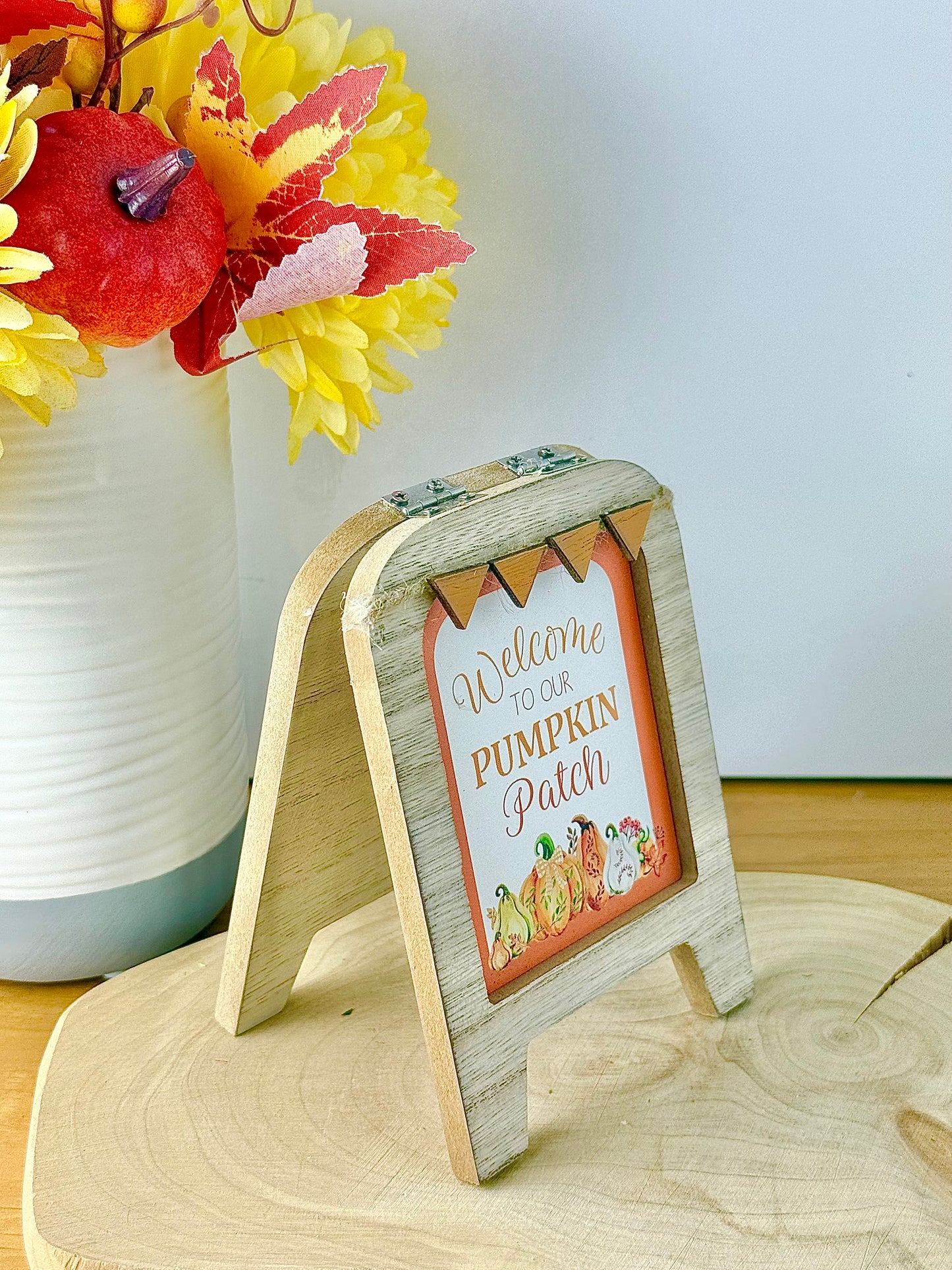 Wooden Easel Sign - Welcome to our Pumpkin Patch