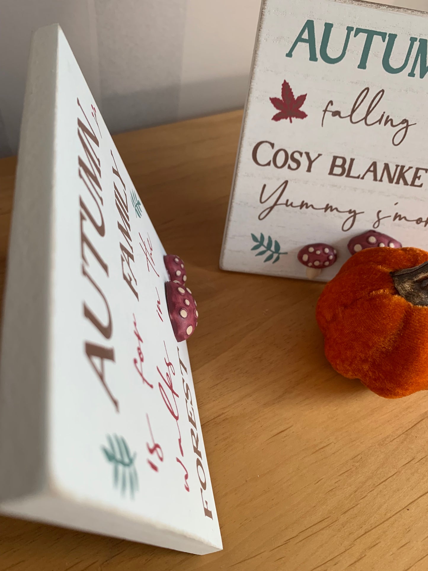 Autumn Easel Signs (LAST ONE)
