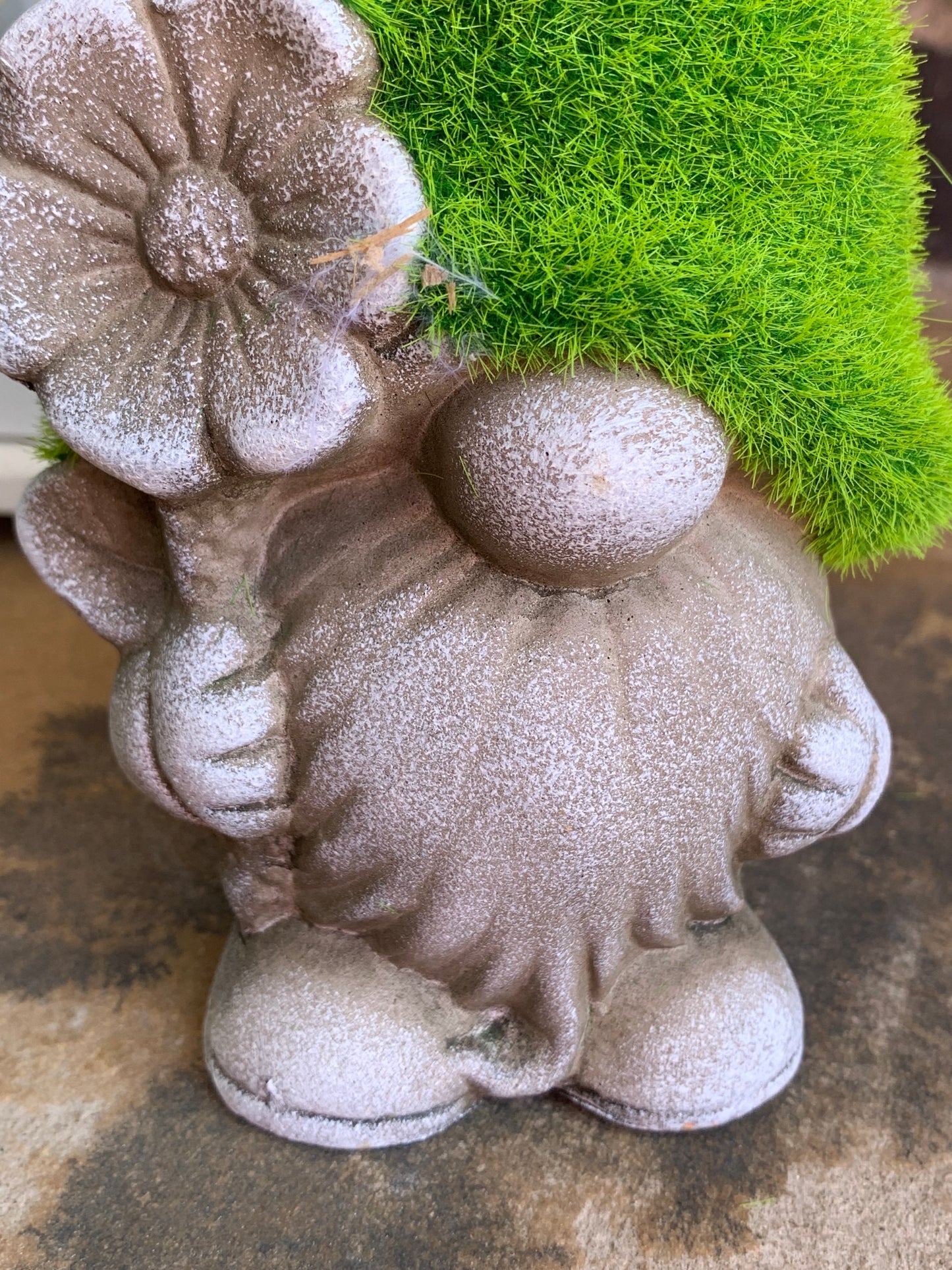 Grassy Gonk with flower - Small & Medium