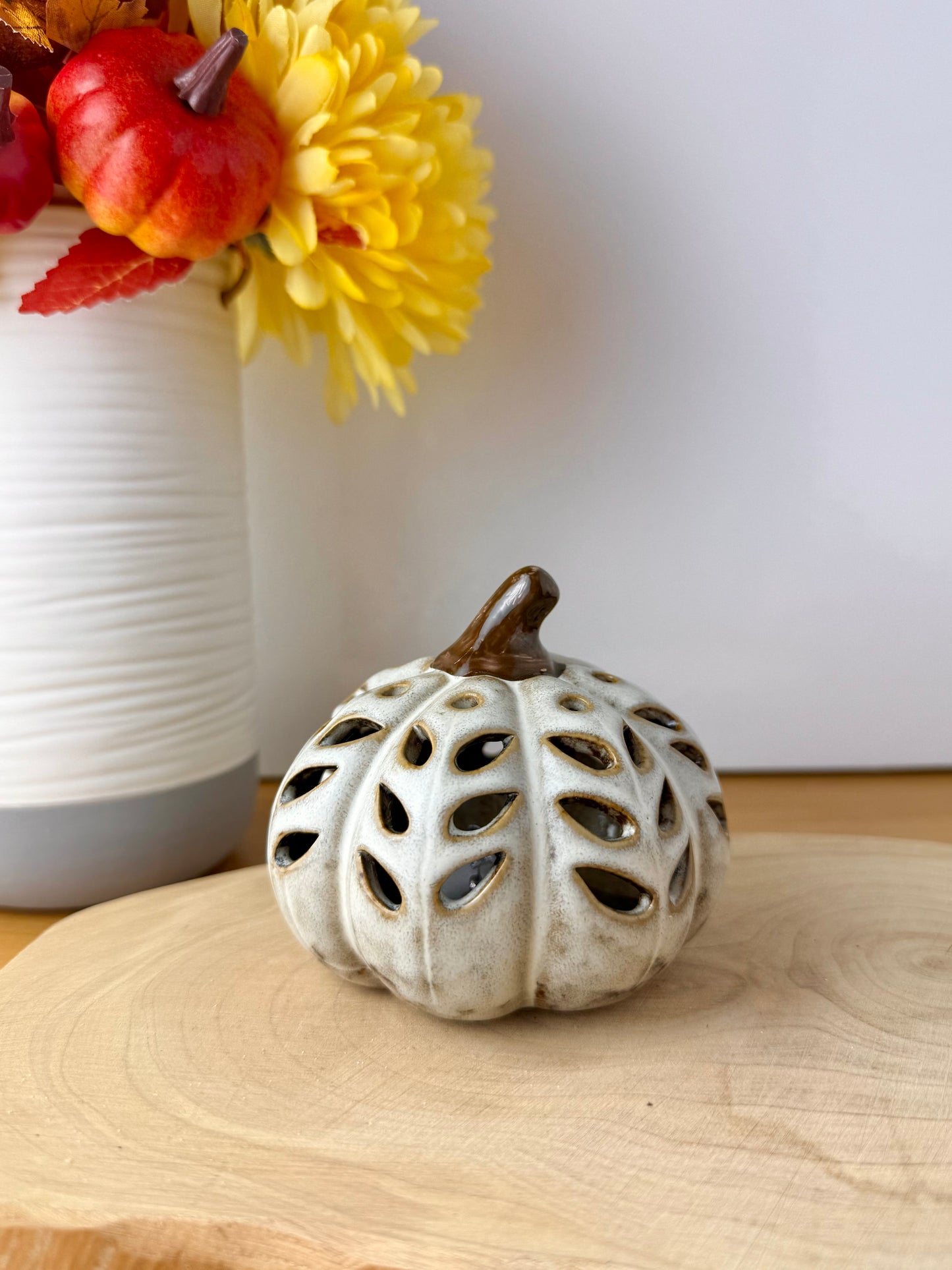 Light up Cream ceramic pumpkin