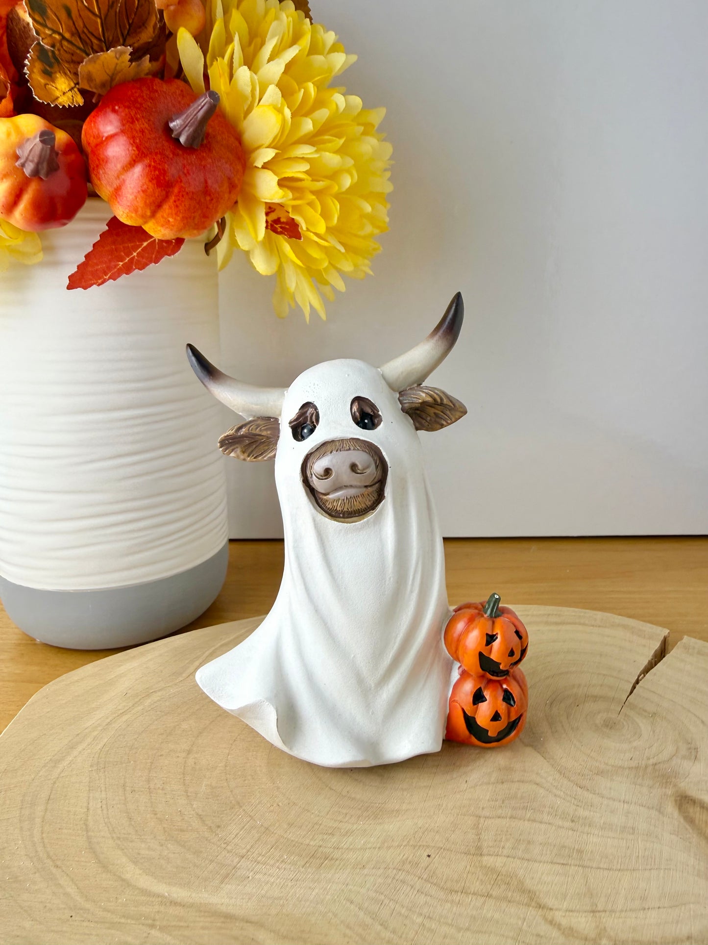 Highland Cows - Ghost Costumes