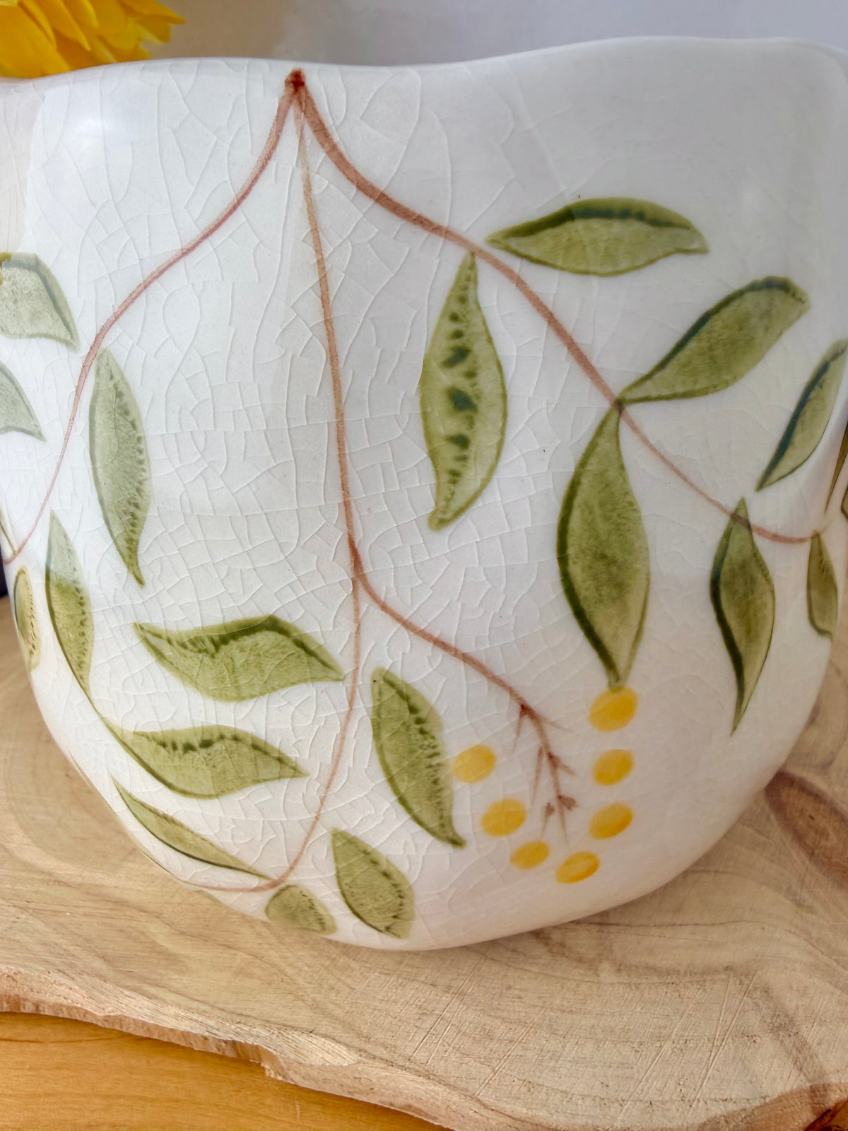 Hand Painted Green Leaf Round Planter