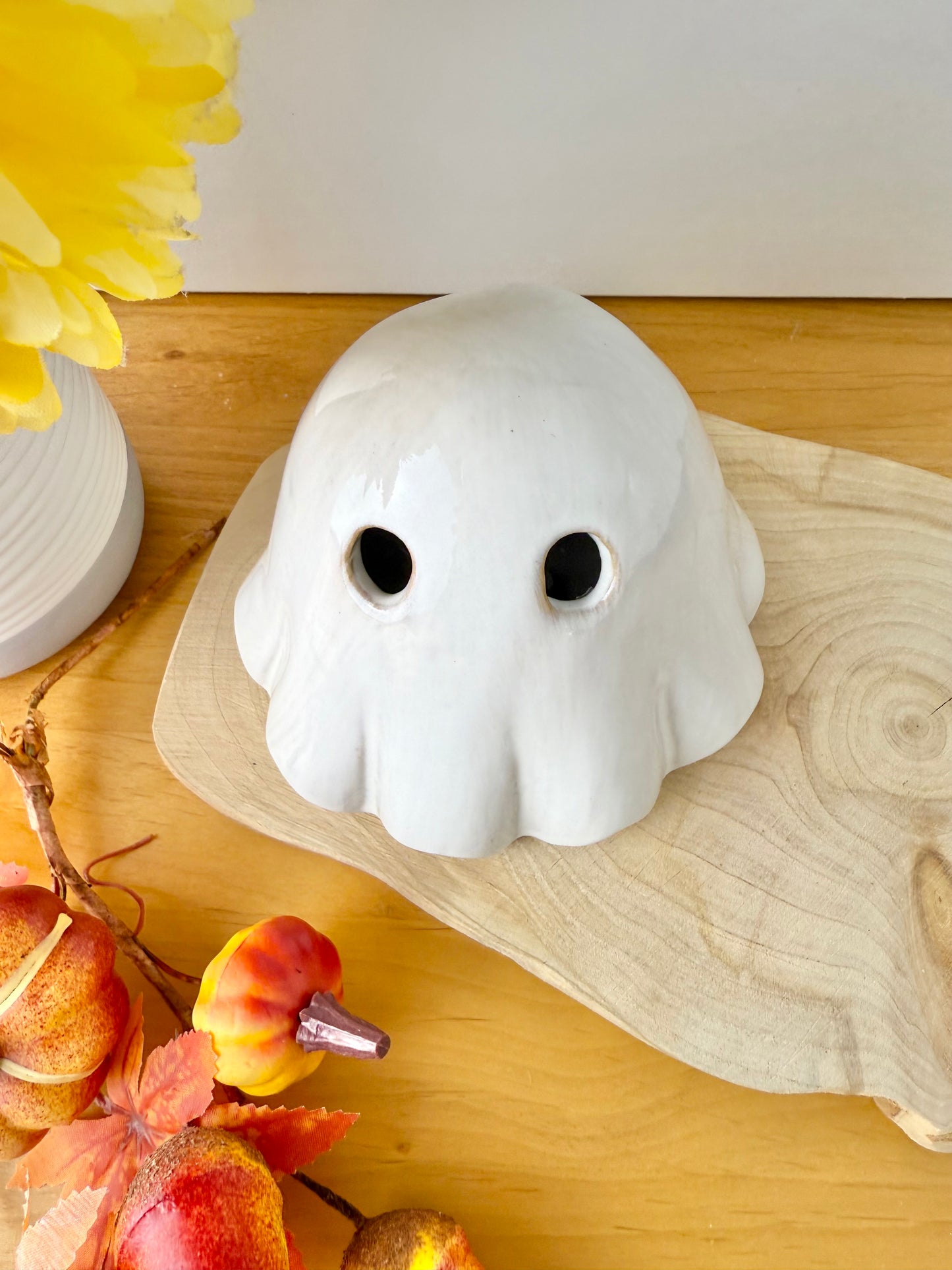 Light up Ceramic Ghost - 2 sizes