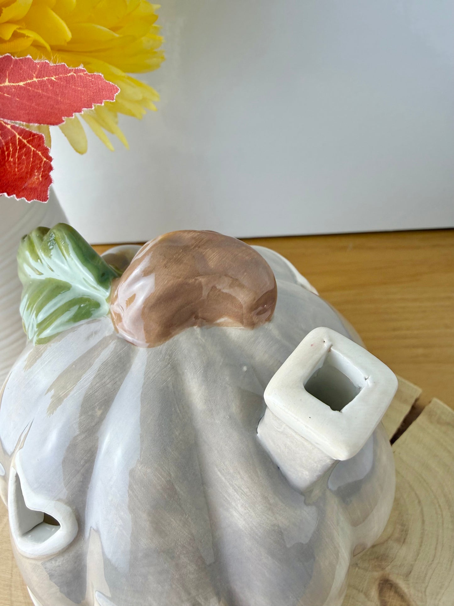 Harvest Home Pumpkin Tea Light Holder