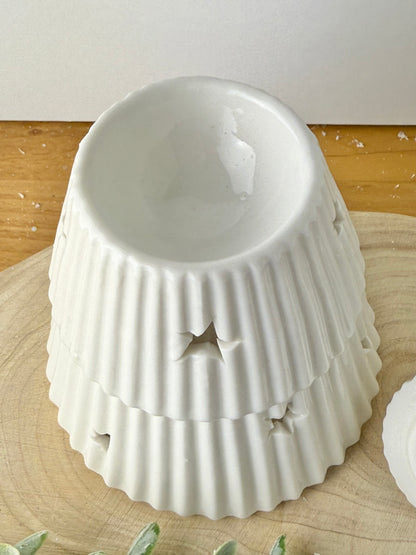 Ceramic Cream Christmas Tree T-light Holder