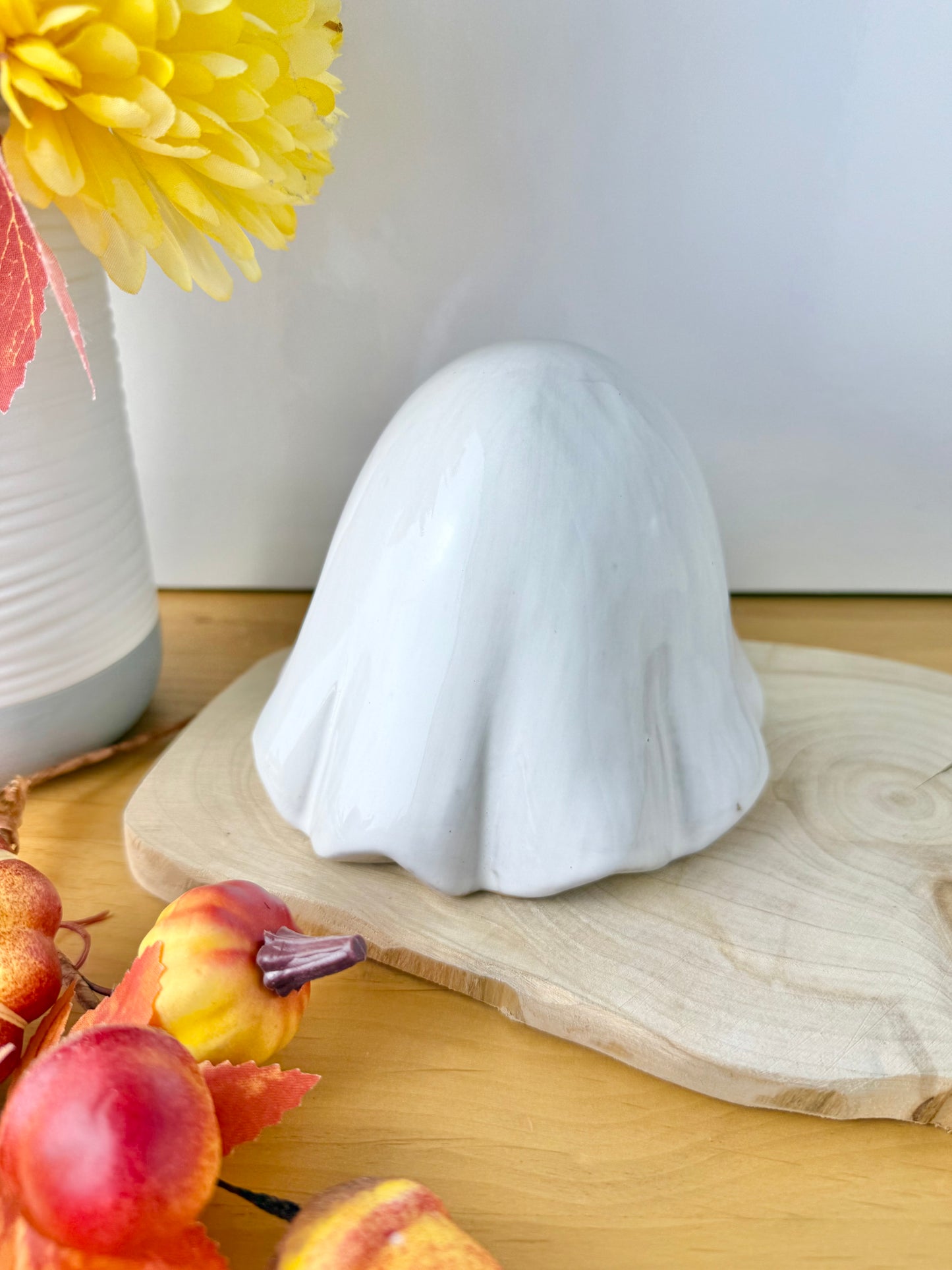 Light up Ceramic Ghost - 2 sizes