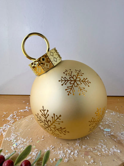 Christmas Light up Bauble - Gold