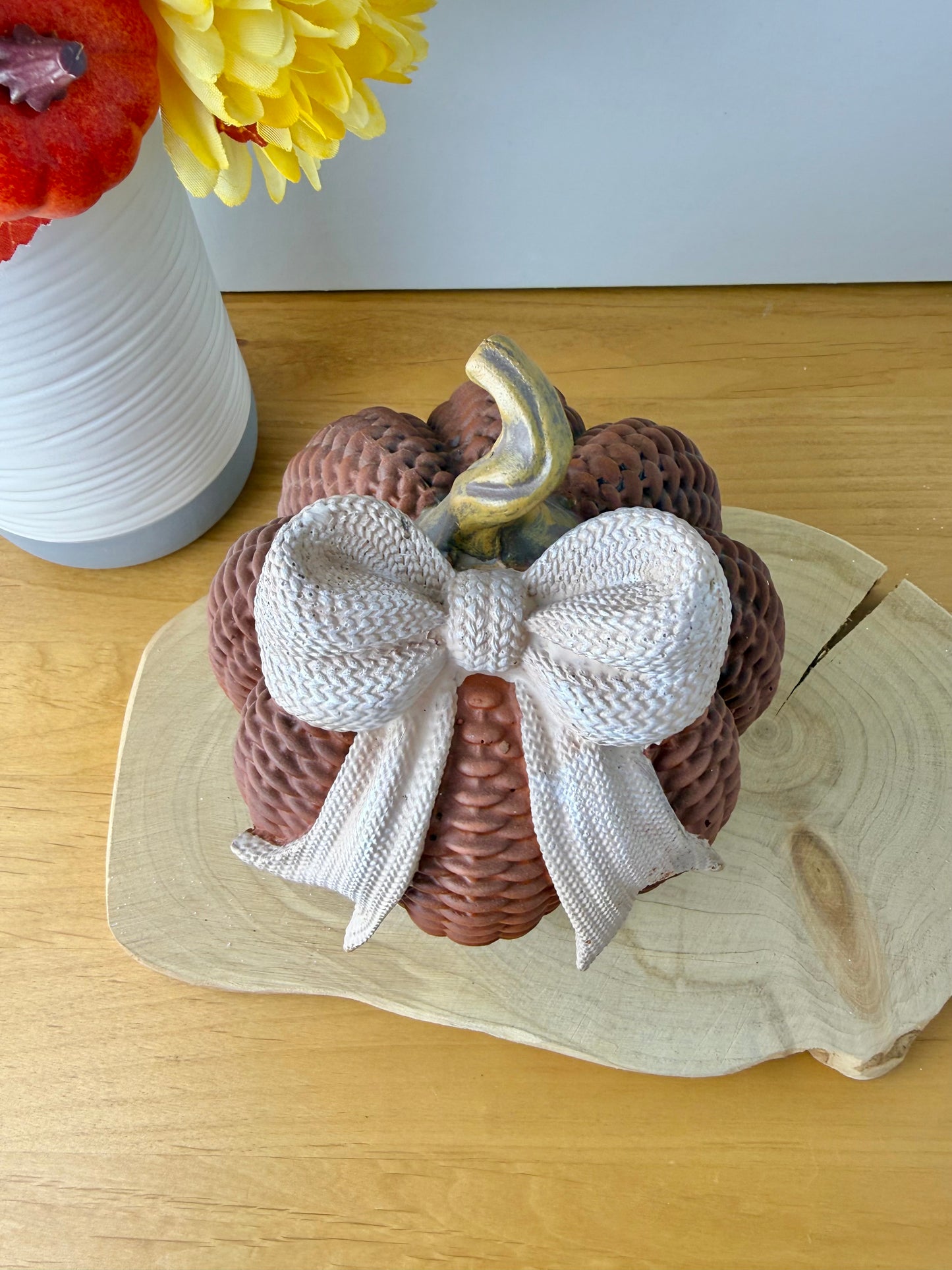 Rattan style Autumn Pumpkin with bow