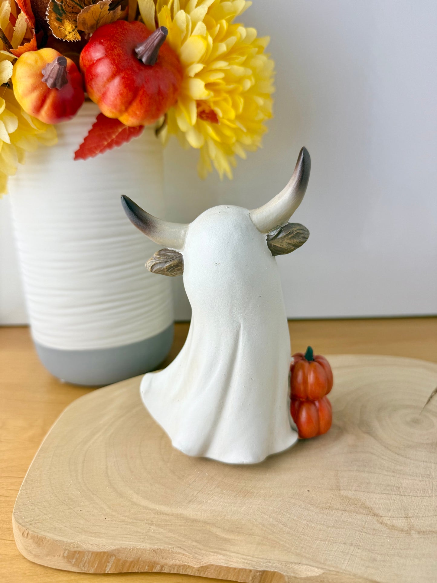 Highland Cows - Ghost Costumes