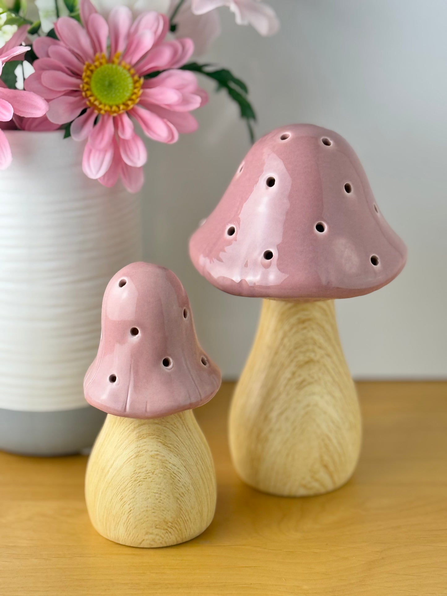 Mushroom Glow Lamp - Pink