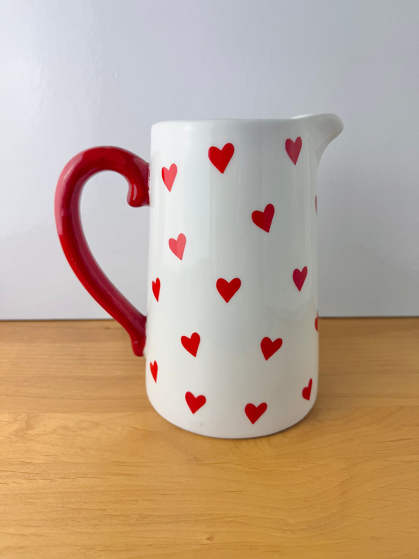 Heart print Flower Jug