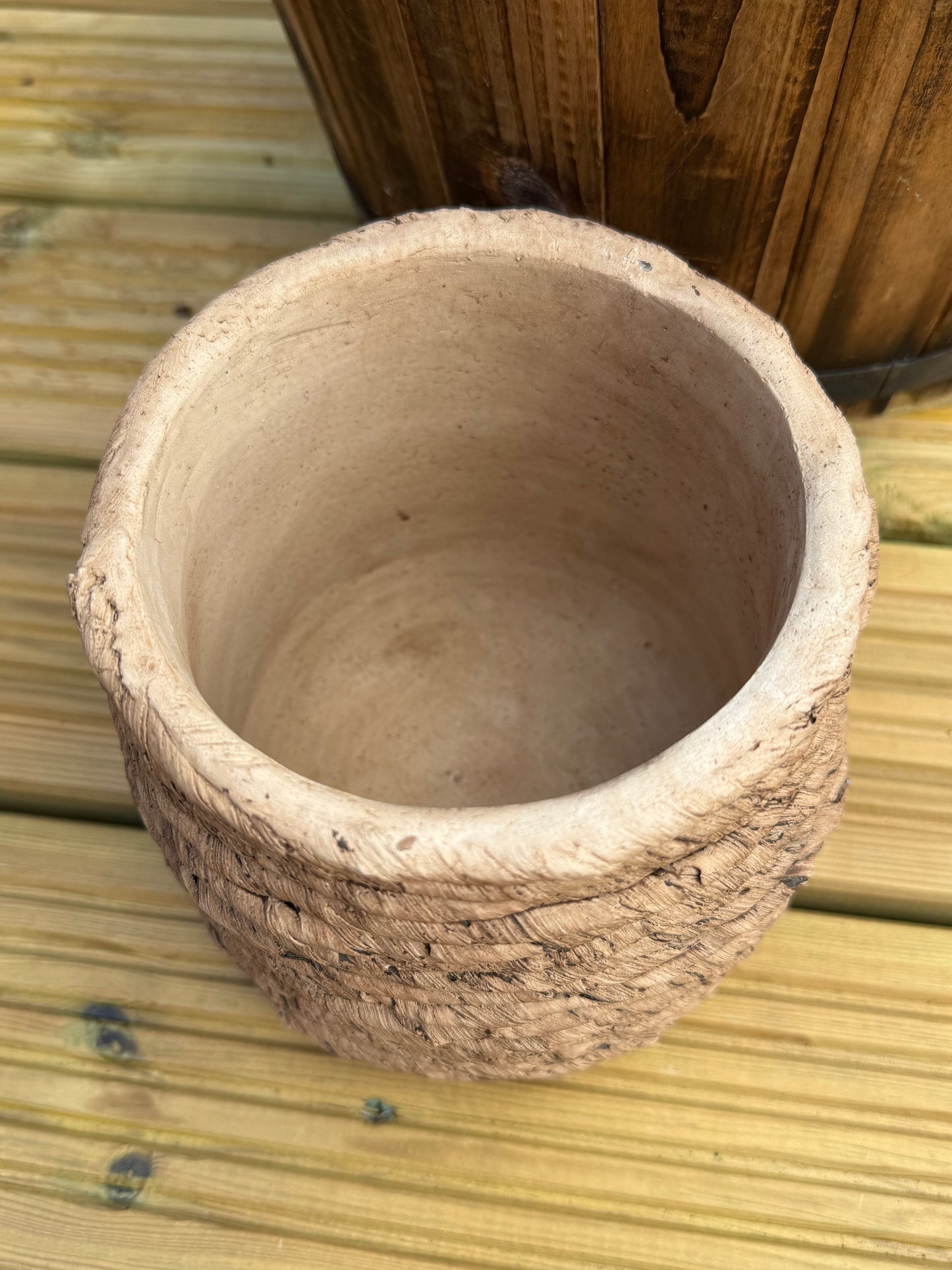 Stone Weave effect Plant Pot