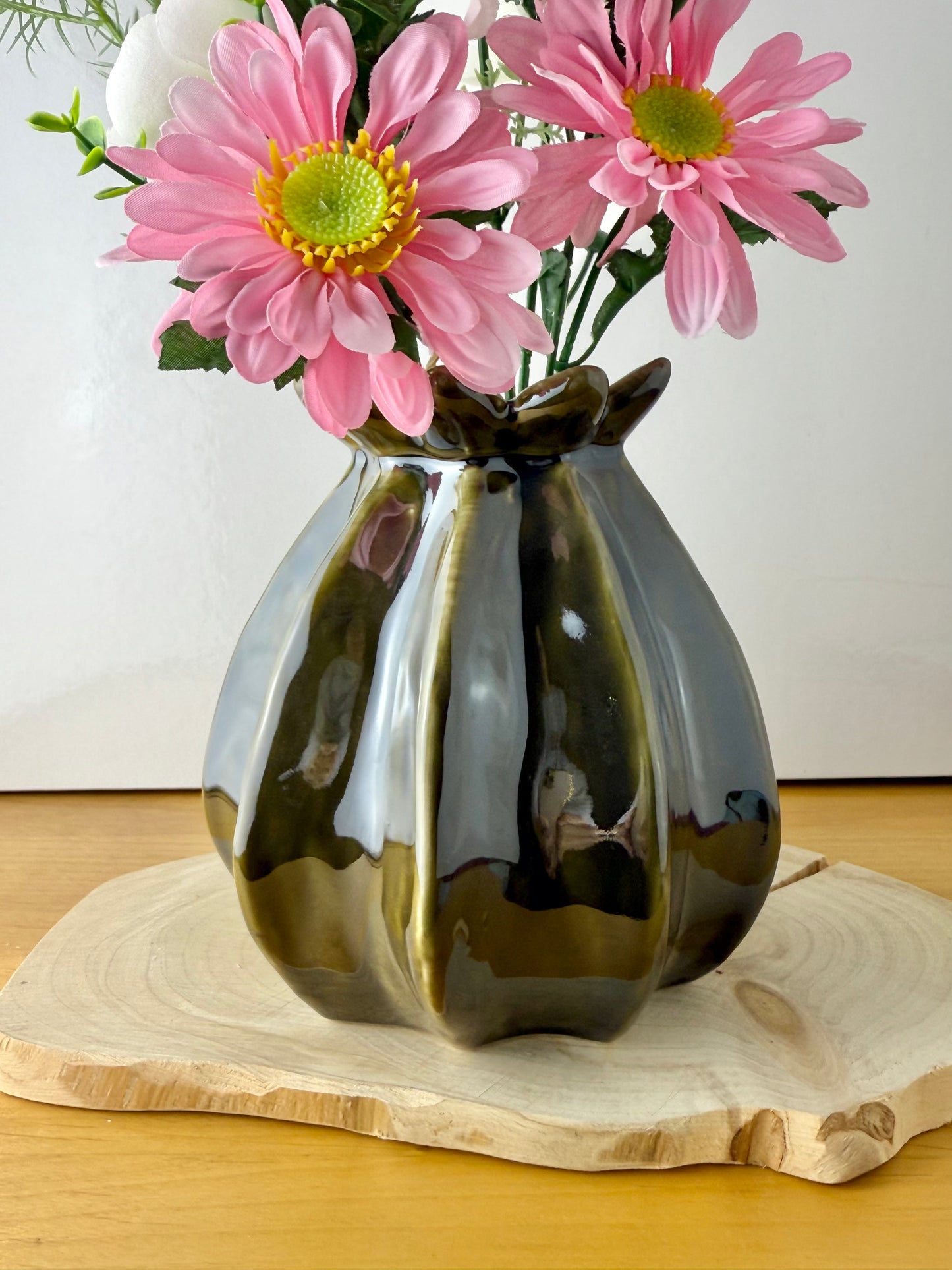 Green Poppy Bud Vase - 2 sizes