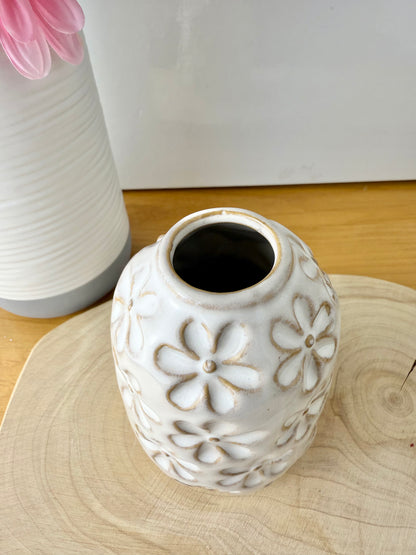 Ceramic Daisy Vase - 2 sizes