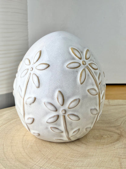 Ceramic Daisy flower egg