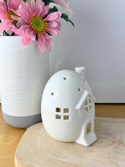 White Egg House T-Light holder