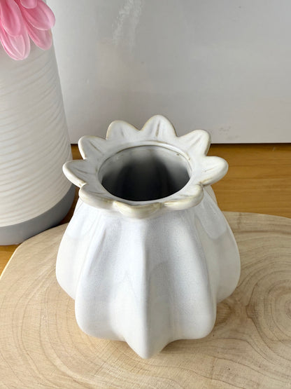 Natural Poppy Bud Vase - 2 sizes
