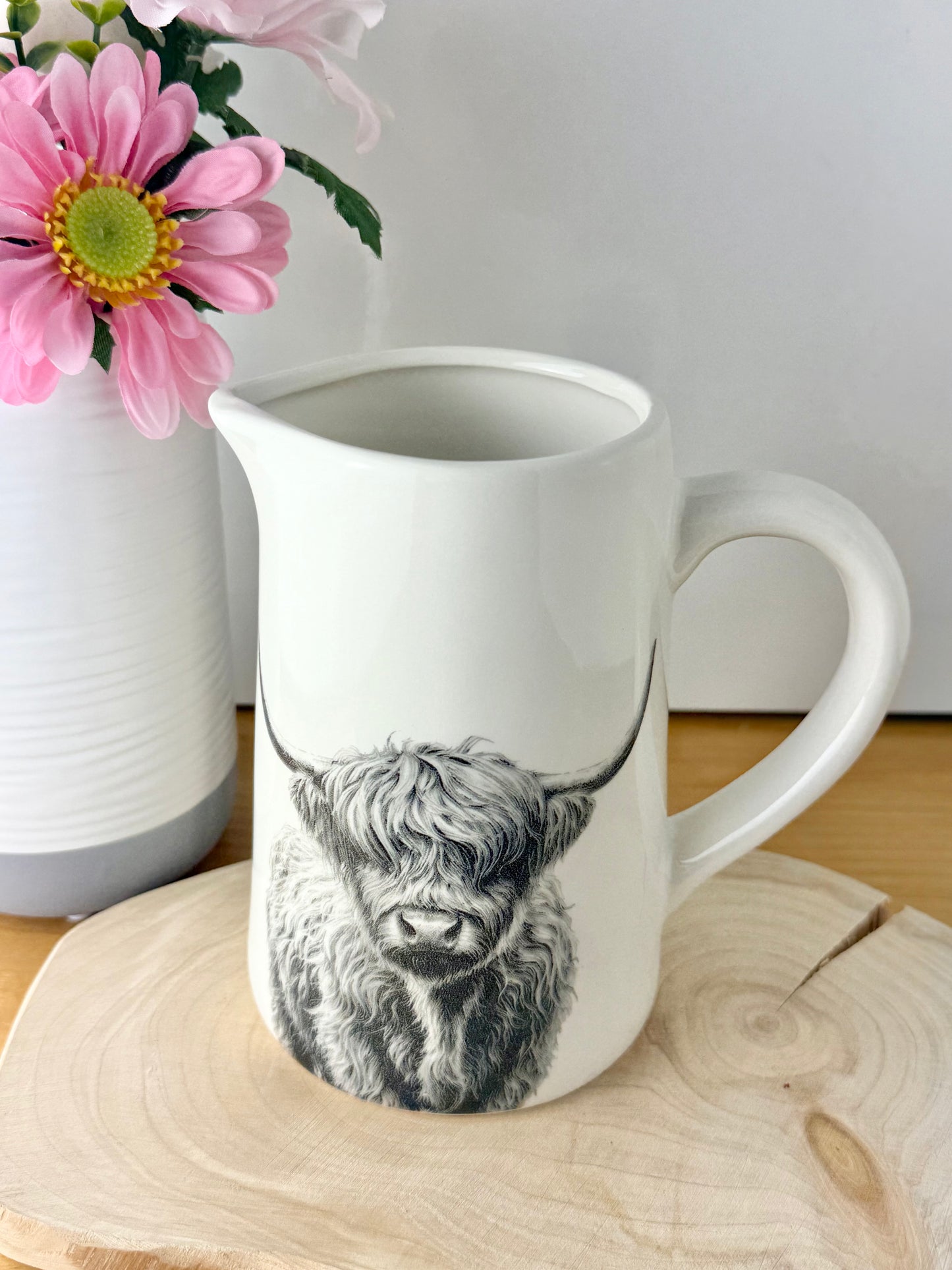 Highland Cow Flower Vase