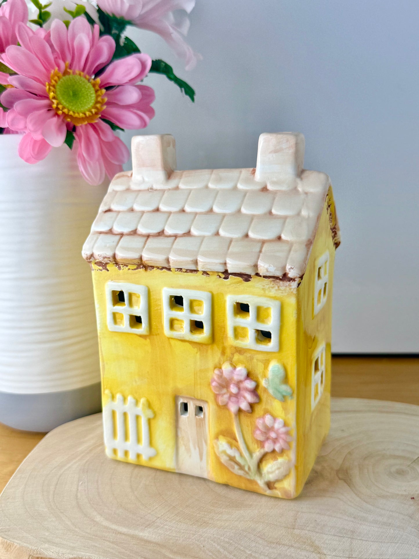 Light up Yellow ceramic Flower House