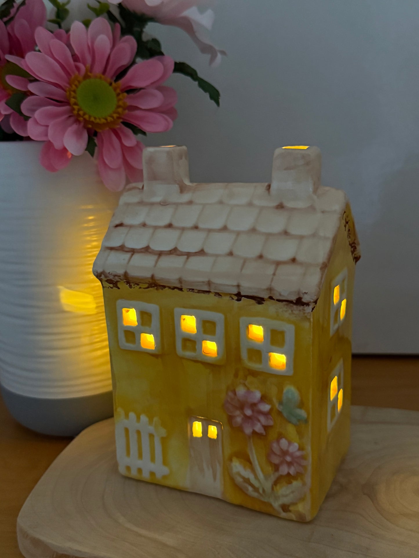 Light up Yellow ceramic Flower House