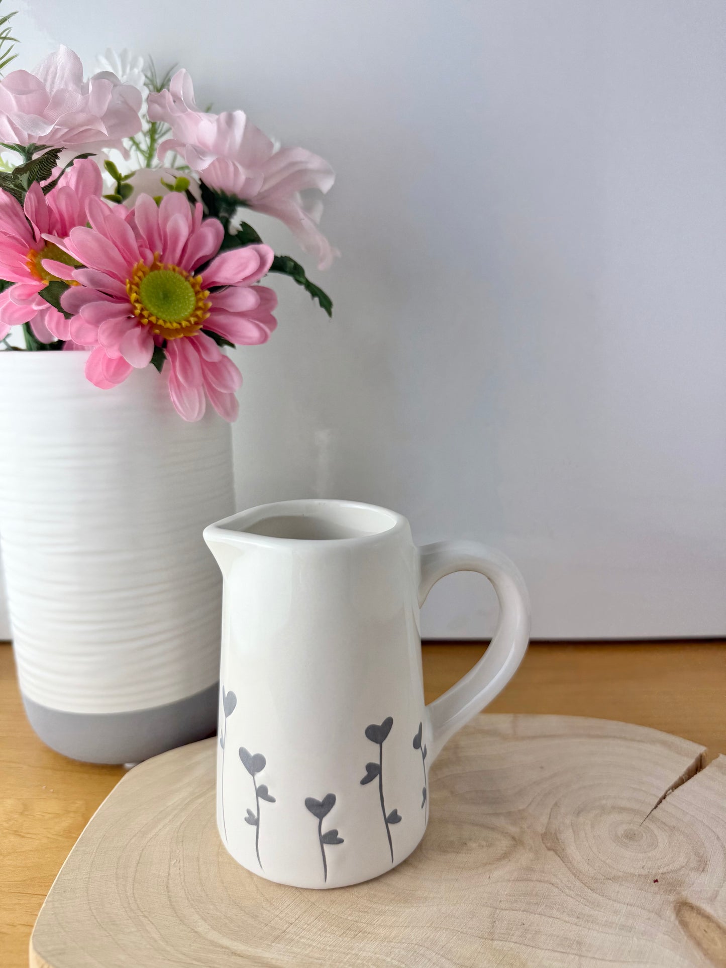 Grey Heart Flower Bud Jug
