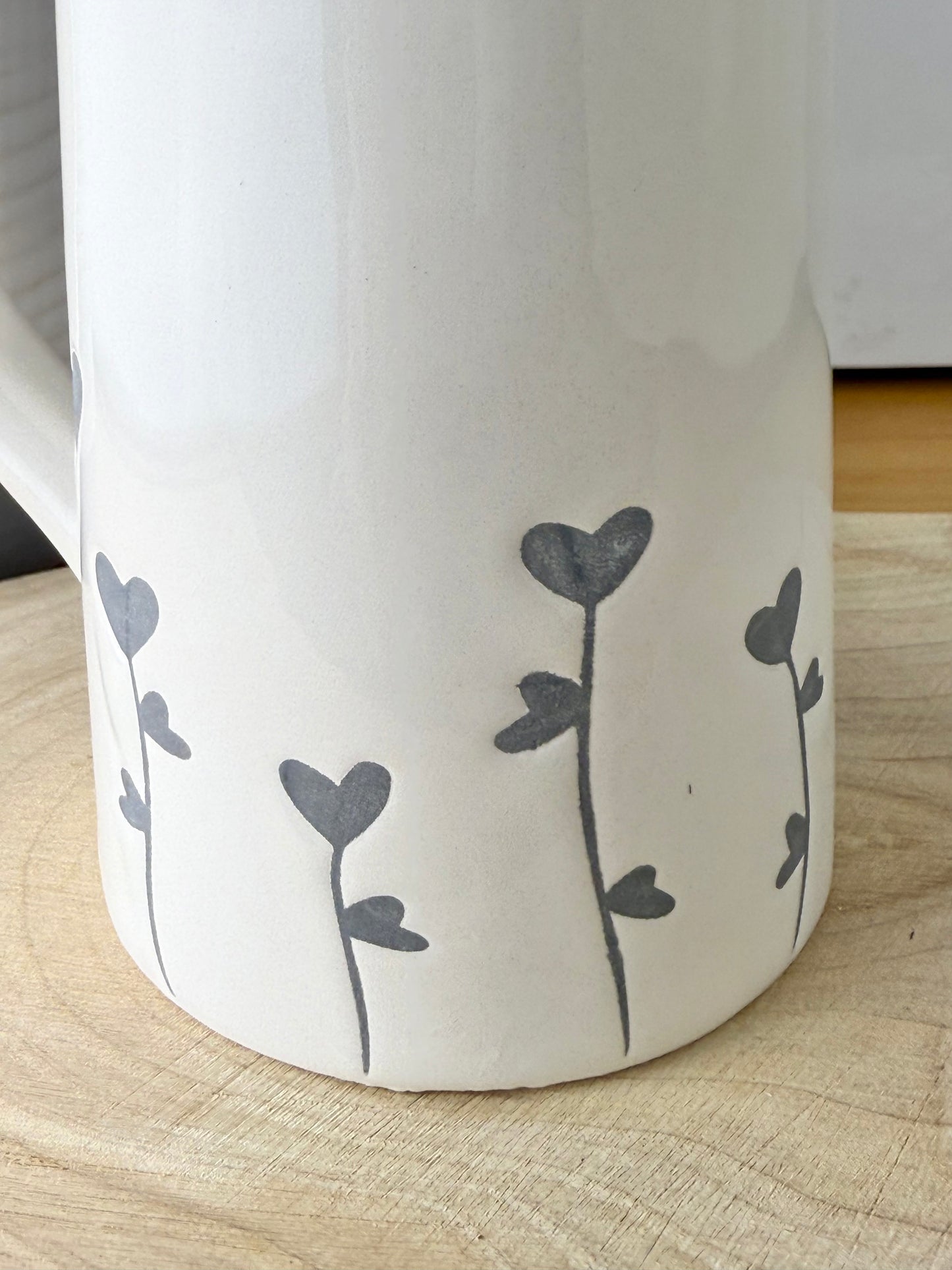 Grey Heart Flower Bud Jug