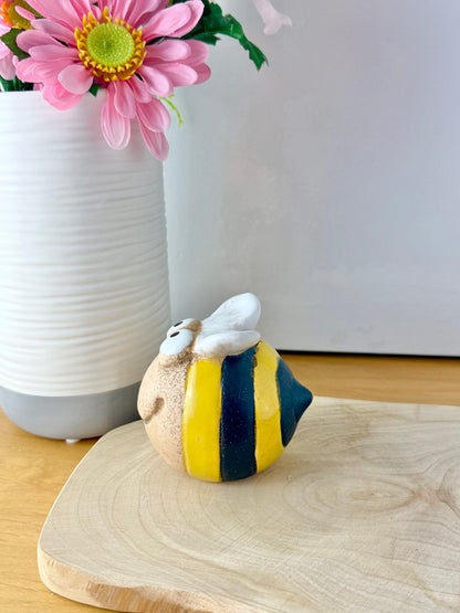 Round Happy Bumble Bee