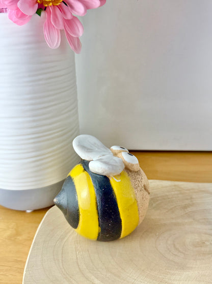 Round Happy Bumble Bee