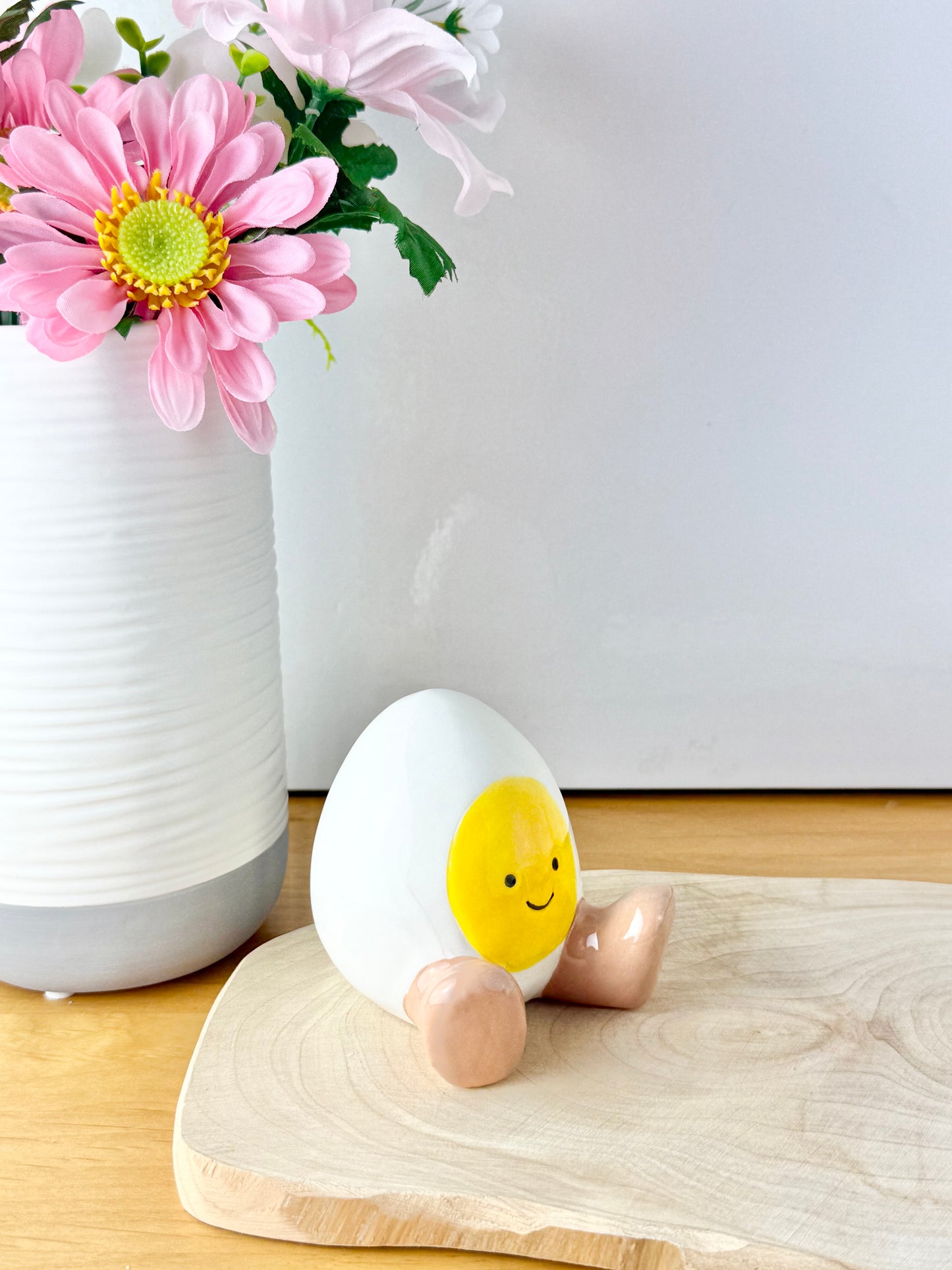 Ceramic Sitting Egg