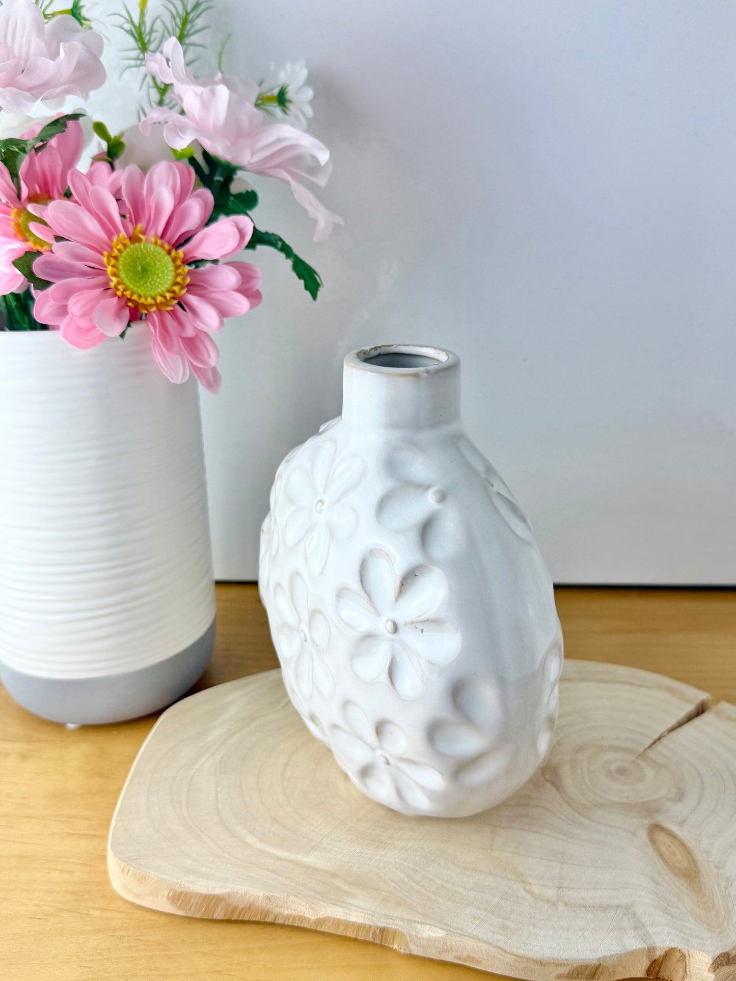 Ceramic Daisy Oval Vase
