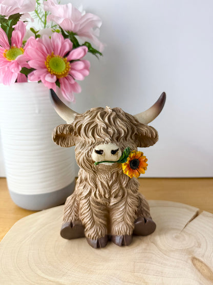 Highland Cow with sunflower detail