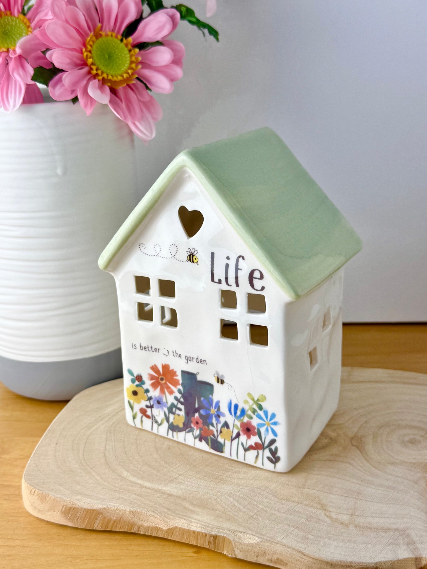 Happy Garden - Life is better in the Garden T-Light Holder