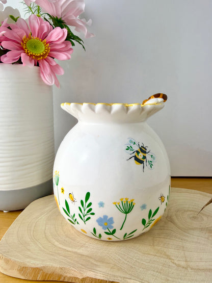 Blossom and Bloom Sunflower Oil Burner with 3D Bumble Bee