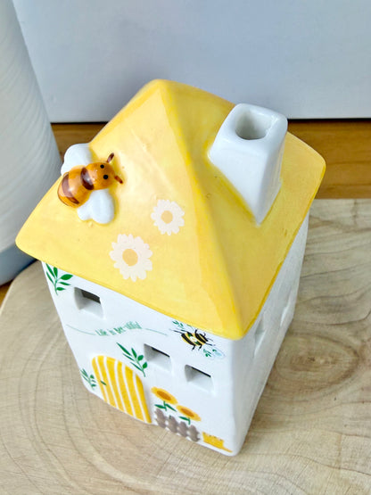 Blossom and Bloom small Light up Life is Bee-utiful house